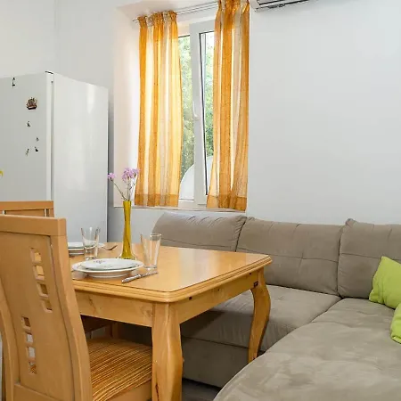 Appartement Comfortable Near The Sea Garden & By Flat Mаnager